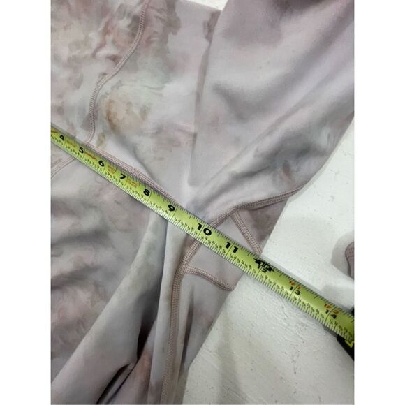 Athleta Snow Tie Dye Elation Leggings Size S - Picture 9 of 10